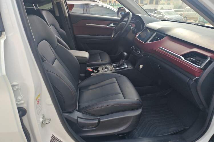 Used Haval H6 Coupe 2018 Red-Label 1.5T Automatic Two-Wheel Drive Luxury Model