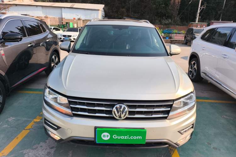 Used Volkswagen Tiguan L 2021 330TSI Automatic Two-Wheel Drive Smart Edition

