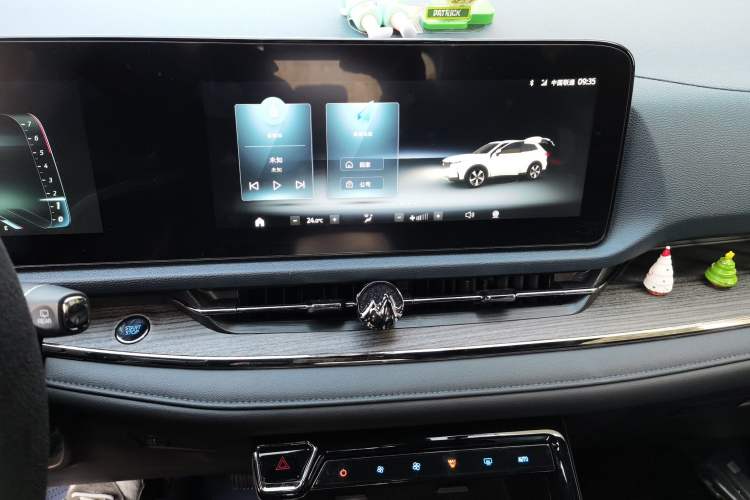 Used Ford Equator Sport 2022 Facelift EcoBoost 170 Prestige Model