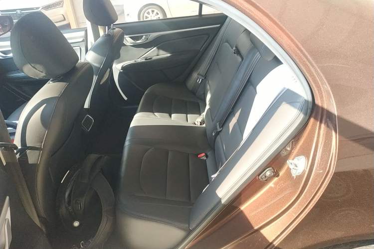 Used Geely Auto Vision 2018 1.5L Manual Happiness Edition
