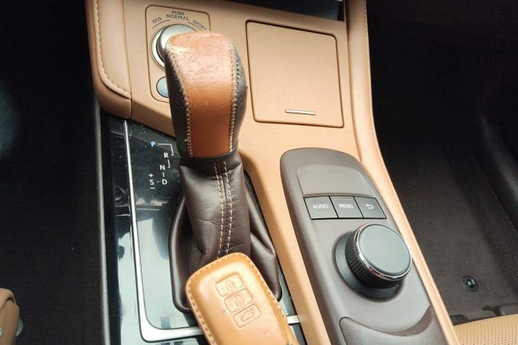 Used Lexus ES 2015 200 Elite Edition