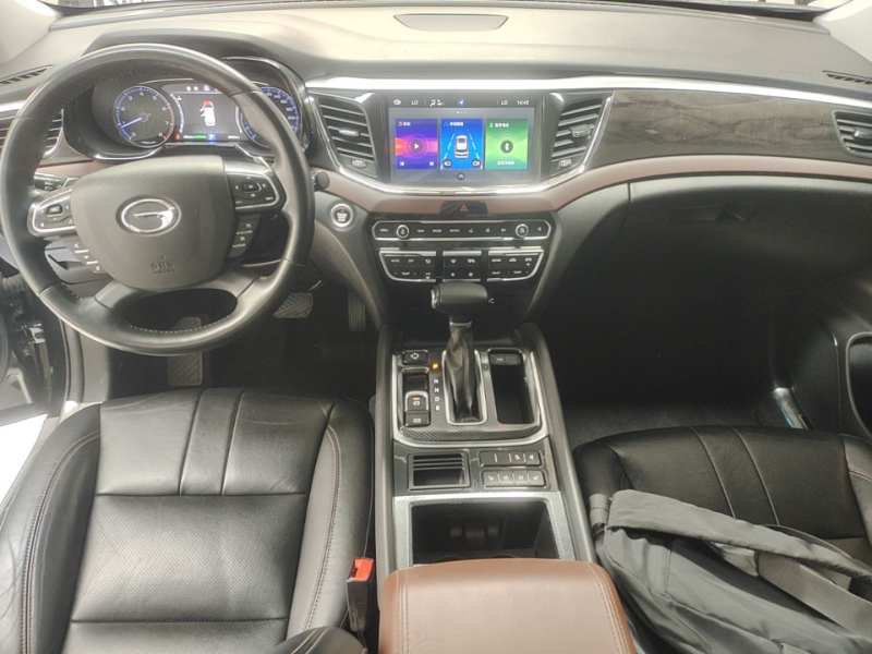 Used GAC Trumpchi GS8 2017 320T Two-Wheel Drive Luxury Smart Connectivity Version (7 Seats) — 9