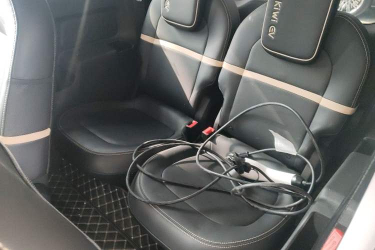 Used Baojun KiWi EV 2022 Designer Lite Edition Ternary Lithium
