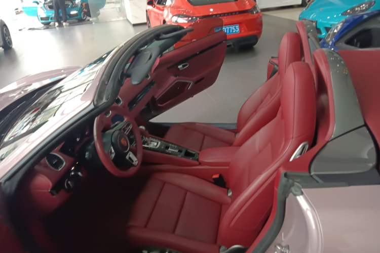 Used Porsche 718 2022 Boxster T 2.0T