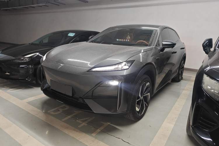 Used Deepal S07 2024 215Max Qiankun Intelligent Driving ADS SE Range-Extended Version