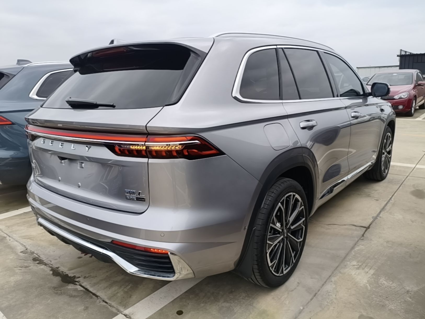 Geely Auto Monjaro L 2026 Model Oriental Yao 2.0TD Automatic Wangyue Edition — снимка 6