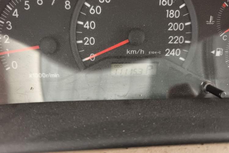 Used Toyota Corolla EX 2011 1.6L Automatic Luxury Edition Odometer Close Up