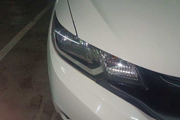 Used Honda Fit 2016 1.5L LXS CVT Comfort Sunroof Version
