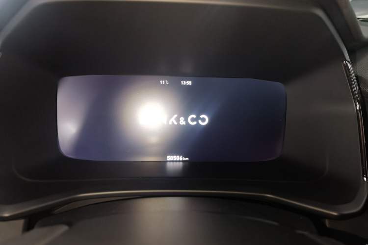 Used Lynk & Co 06 2021 1.5T Shero Pink Special Edition
