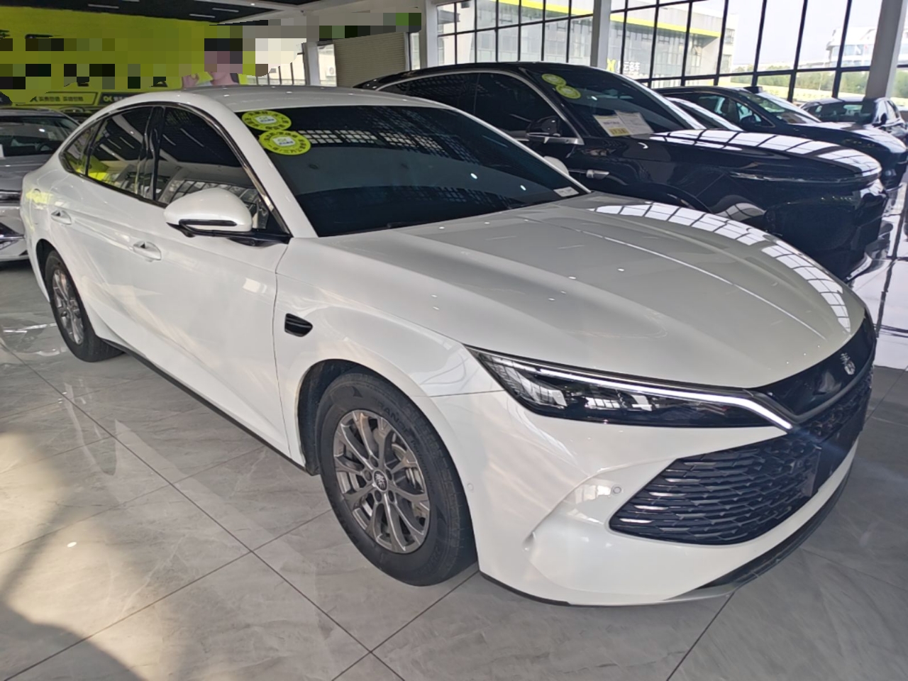 BYD Qin L 2025 DM-i Smart Drive 80KM Leading Model — снимка 3
