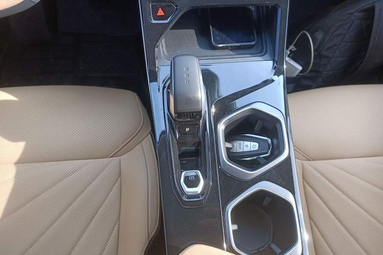 Used Geely Auto FX11 2023 1.5TD DCT Prestige Edition