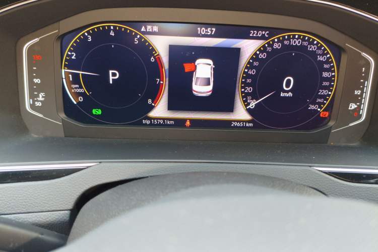 Used Volkswagen Magotan 2020 330TSI DSG Luxury Edition Odometer Close Up