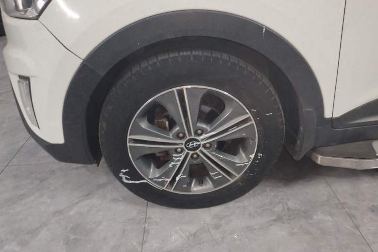 Used Hyundai ix25 2015 1.6L Automatic Two-Wheel Drive Smart GLS Trim