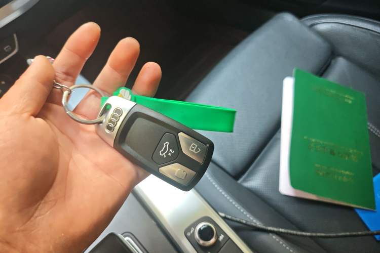 Used Audi A4L 2020 40 TFSI Fashion Dynamic Model Vehicle Key