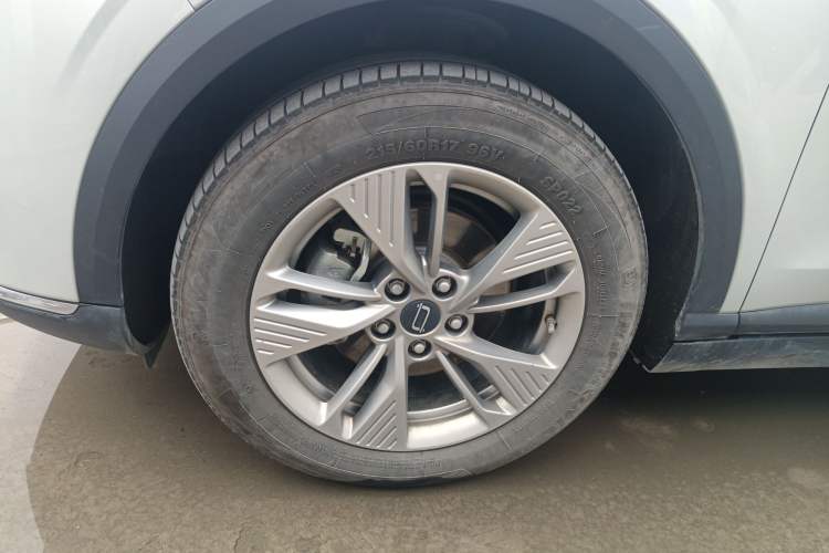 Used Bestune Yueyi 03 2025 445km Joyful Edition Left Front Wheel Hub