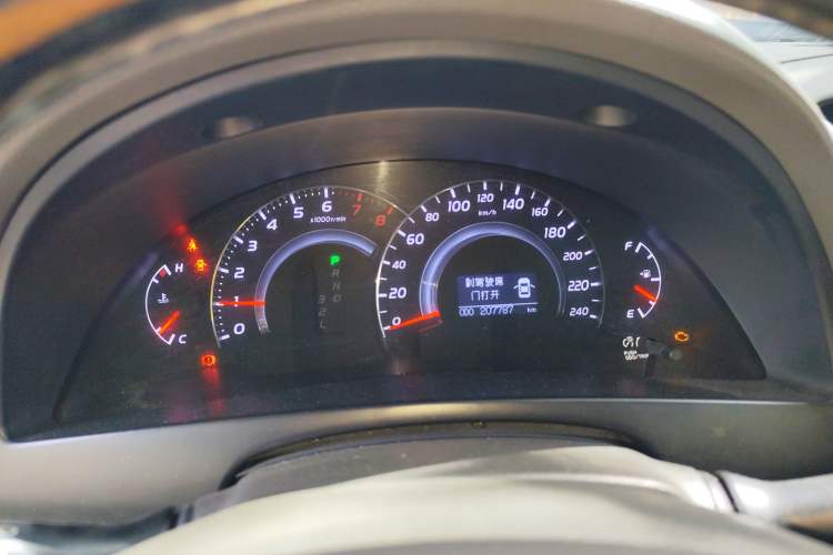 Used Toyota Camry 2010 200G Classic Edition
