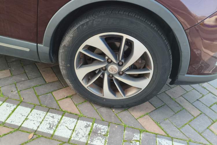 Used Baojun 560 2016 1.5T Manual Luxury Model