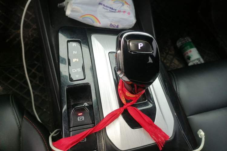 Used MG 5 2021 300TGI DCT Luxury Flagship Edition Gear Lever