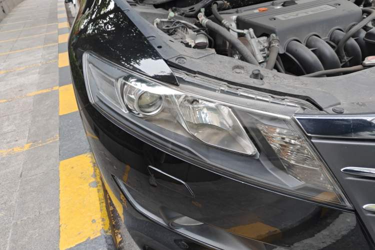 Used Honda Crosstour 2012 2.4L Luxury Edition