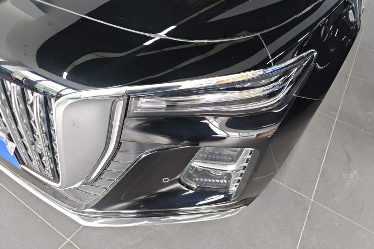Used Hongqi H5 2024 2.0T Automatic Smart Connect Flagship Edition Left Front Headlight