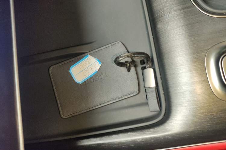 Used Xiaomi Auto SU7 2024 Rear-Drive Ultra-Long Range Advanced Pro-Level Intelligent Driving Version Interior 1