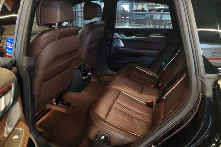 Used BMW 6 Series GT 2021 630i M Sport Grand Touring Edition Left Rear Seat