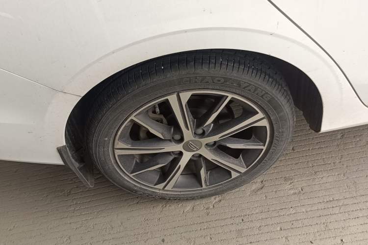 Used Geely Auto Emgrand 2022 4th Generation 1.5L CVT Luxury Model
