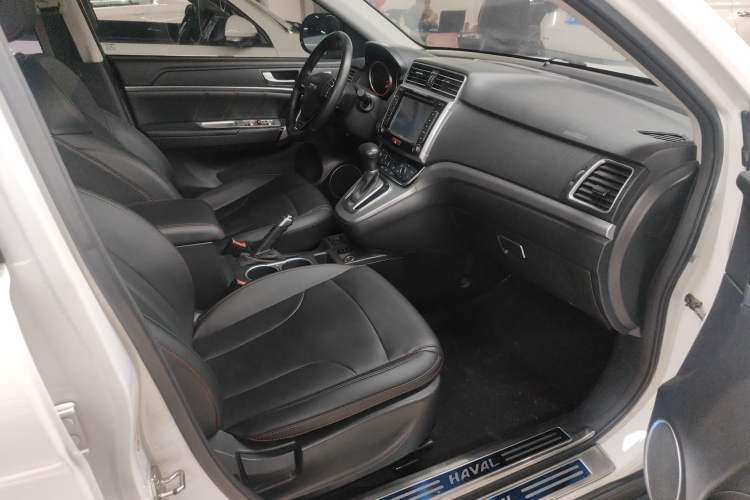 Used Haval H6 2017 Blue Label Sport Edition 1.5T Automatic Two-Wheel Drive Luxury Model