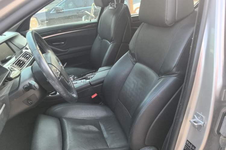 Used BMW 5 Series 2013 530Li Luxury Model