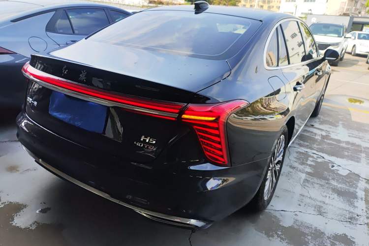 Used Hongqi H5 2023 2.0T Automatic Smart Connect Flagship Edition