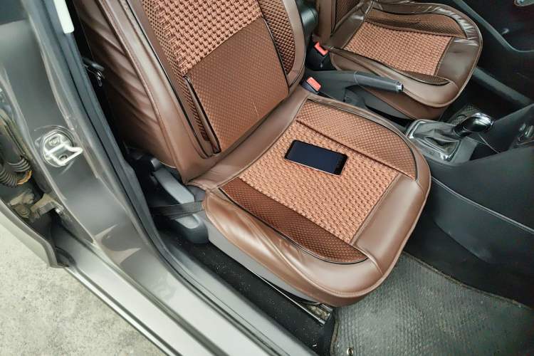 Used Volkswagen Jetta 2015 Value Edition 1.6L Automatic Comfort Version