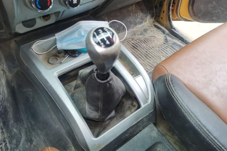 Used JMC Baodian 2016 2.9T PLUS Diesel Two-Wheel Drive Base Version 5140 mm Long JX4D30
