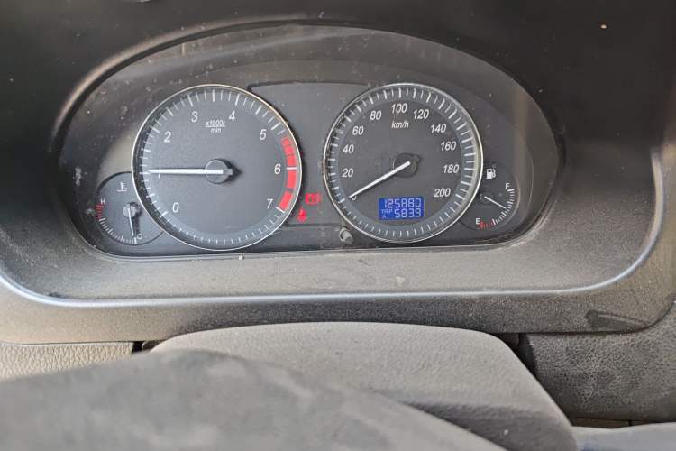 Used HYOSOW H2 2016 H2E 1.5L Classic Model BJ415A