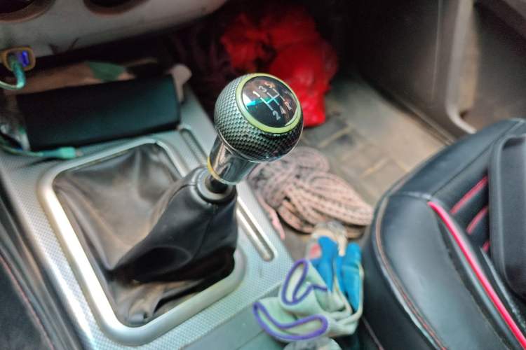 Used Foton Sapporo 2011 2.8T Leader V3