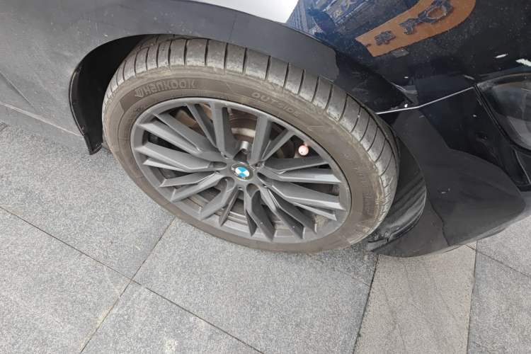 Used BMW 3 Series 2022 Updated 330i M Sport Night Edition Package Exterior 5