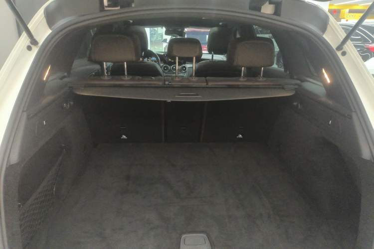 Used Mercedes-Benz GLC 2020 GLC 300 L 4MATIC Dynamic Edition
