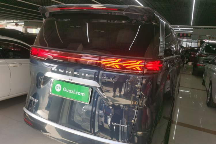 Used Denza D9 2024 DM-i 980 Four-Wheel Drive Prestige Model