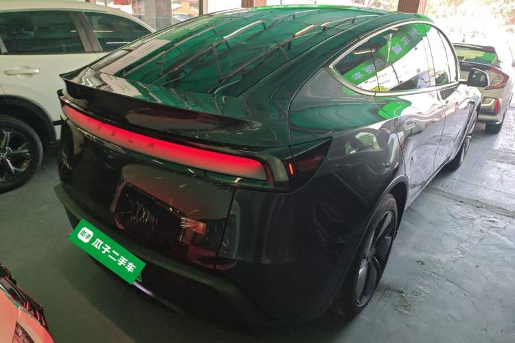 Used Tesla Model Y 2025 Rear-Wheel Drive First Edition