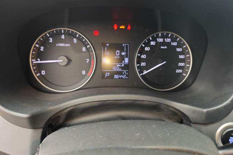 Used Hyundai ix25 2015 1.6L Automatic Two-Wheel Drive Smart GLS Trim