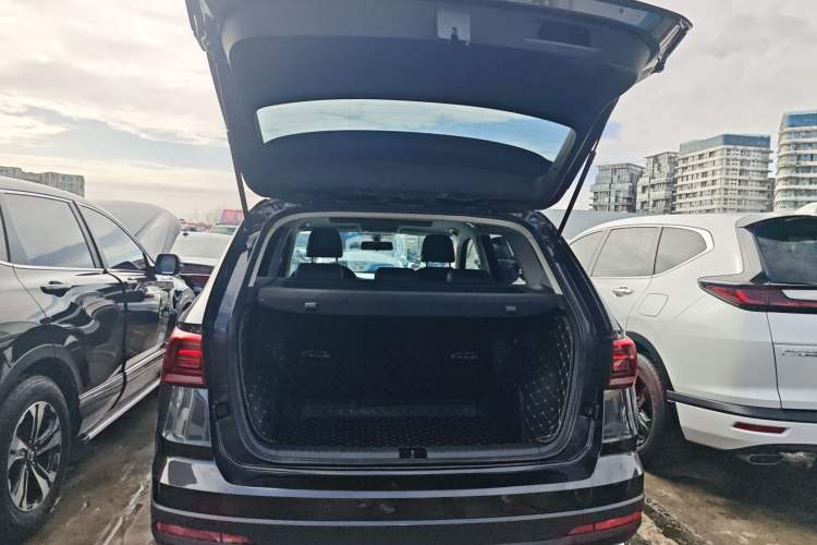 Used Volkswagen Tharu 2021 280TSI Two-Wheel-Drive Luxury Plus Edition