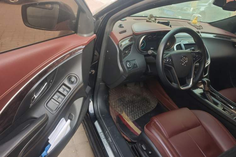 Used Buick LaCrosse 2013 2.4L SIDI Leading Comfort Version