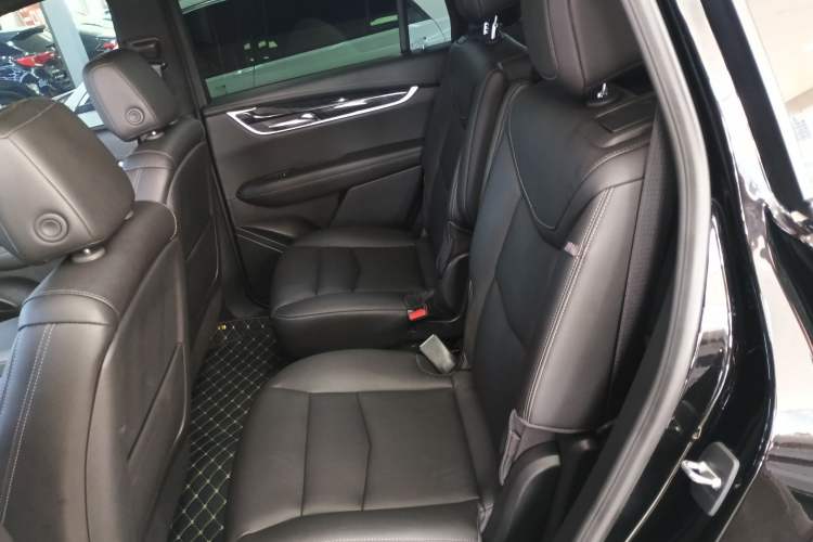 Used Cadillac XT6 2021 2.0T 6-Seater Two-Wheel Drive Luxury Version
