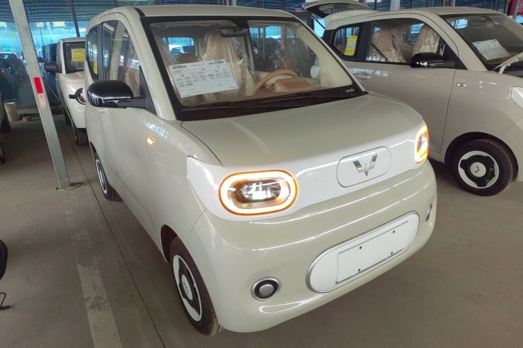 Used Wuling Hongguang MINIEV 2024 3rd Generation 215km Youth Edition
