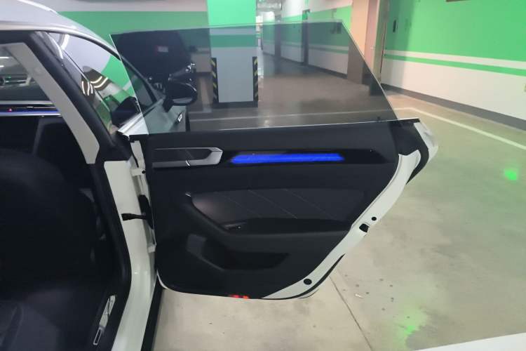 Used Volkswagen FAW-Volkswagen CC 2024 Estate Car 380TSI Hunter's Heart Edition