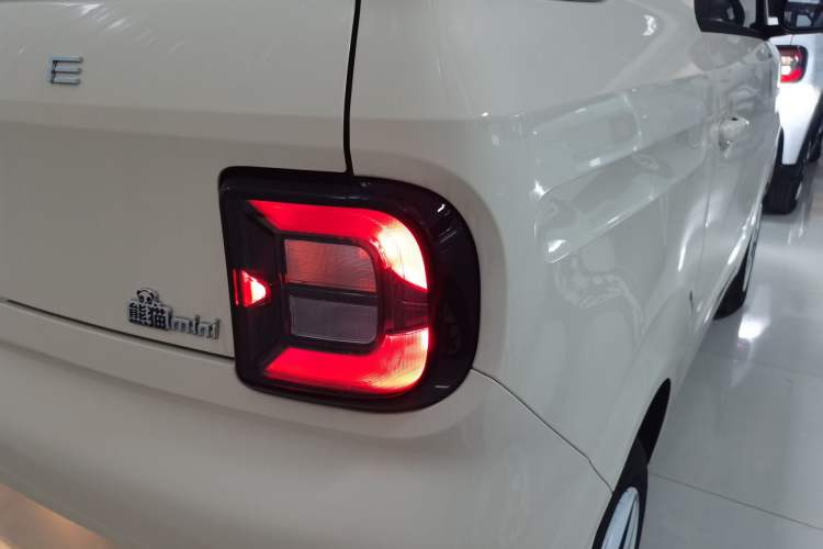 Used Geely Galaxy Panda 2025 210 km – Yuanqi Bear
