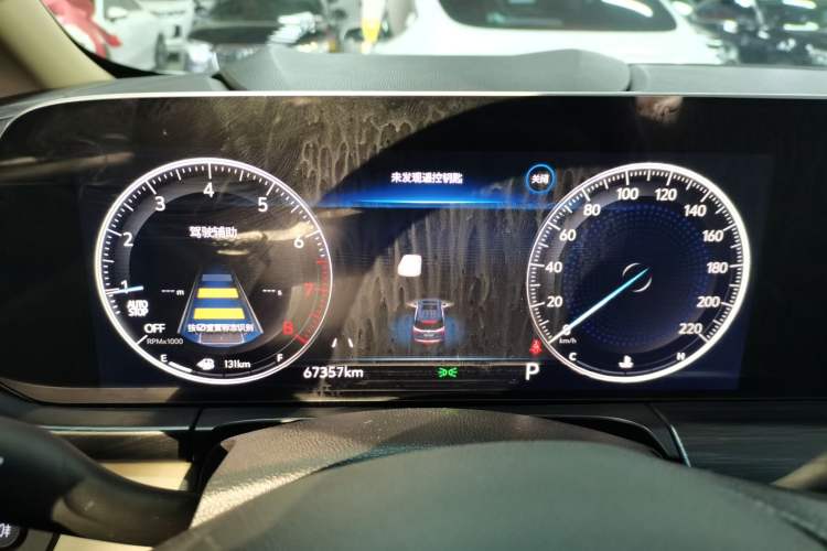 Used Buick GL8 2022 ES Landtrek 653T Luxury Edition