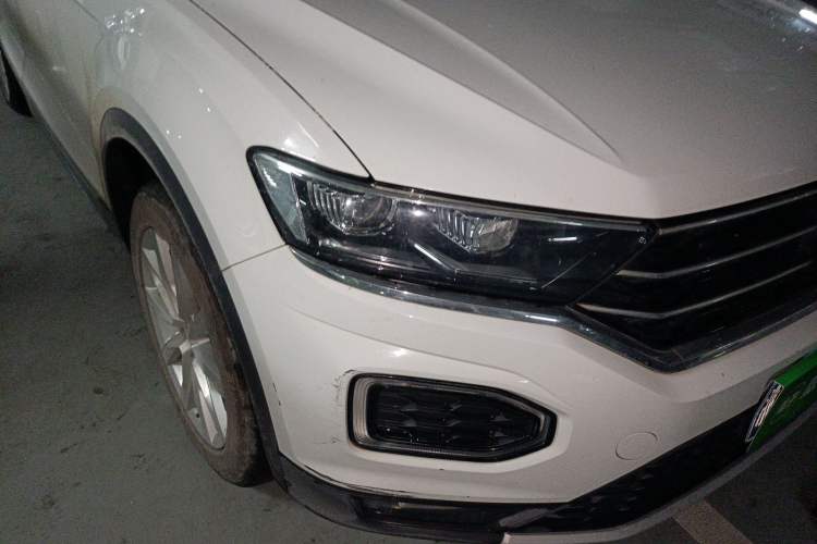 Used Volkswagen T-ROC 2018 230TSI DSG Two-Wheel Drive Advanced Version China V Standard Right Front Headlight