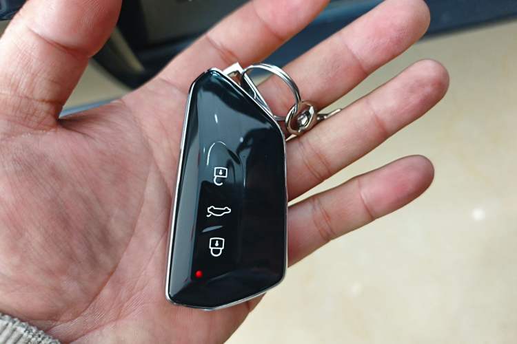 Used Volkswagen ID.UNYX 2024 Pro Long-Range Version Interior 1