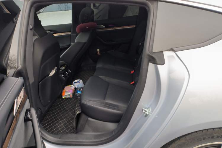 Used NETA S 2022 Extended-Range Version 1160 km Rear-Drive Big Edition