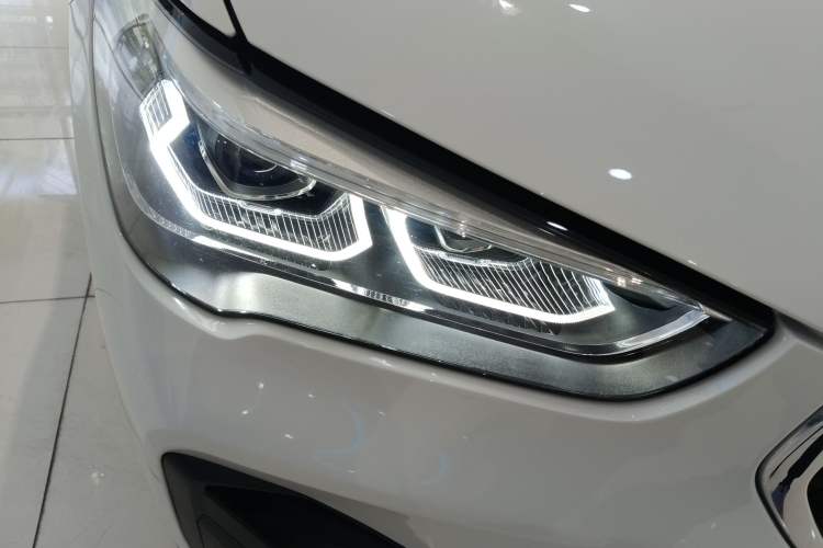 Used BMW X1 2021 sDrive25Li Leading Model Right Front Headlight